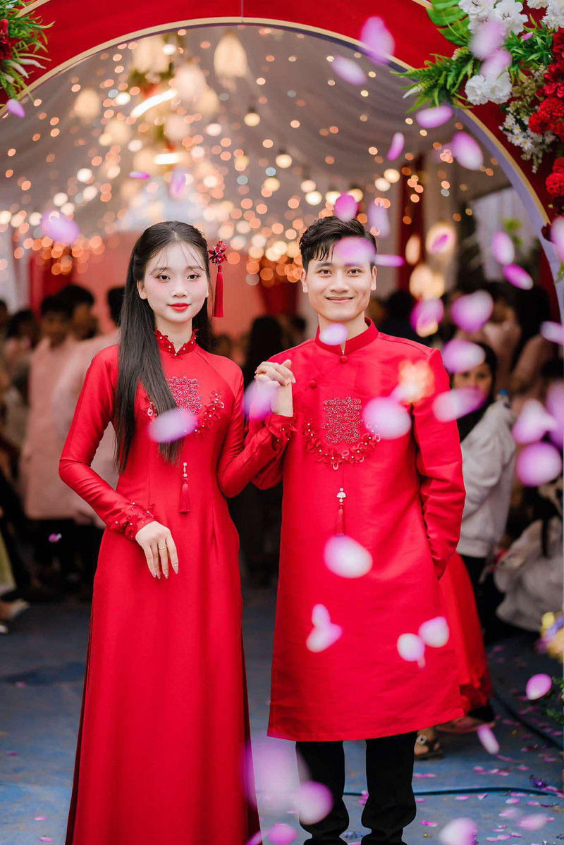 Lan Anh và Xuân Lộc gặp sự cố nhớ đời trong ngày ăn hỏi 